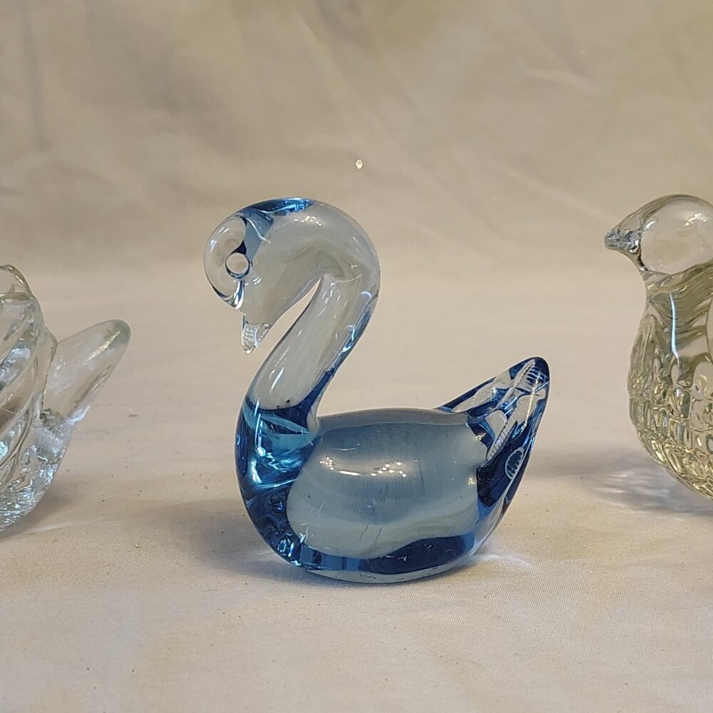 Lot of 3 Blown Glass Birds/Swans/Dove Figurines